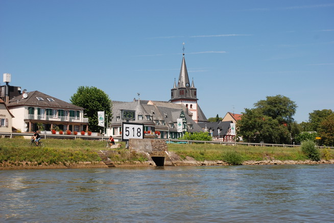 Rhein138.JPG