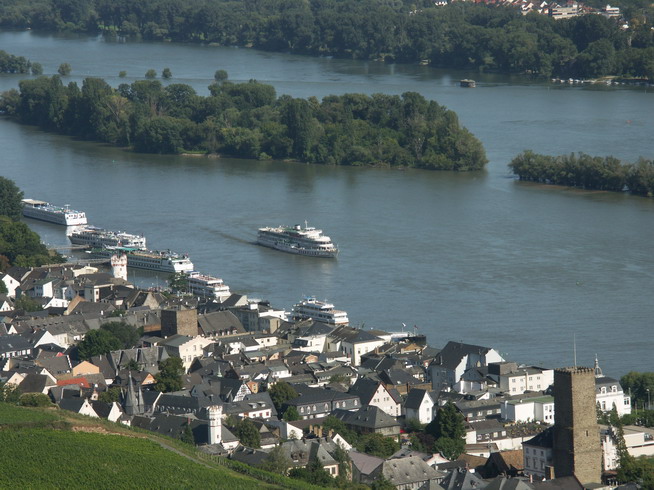 Rhein147.JPG