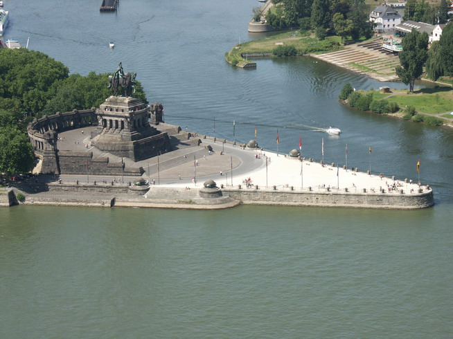 Rhein205.JPG